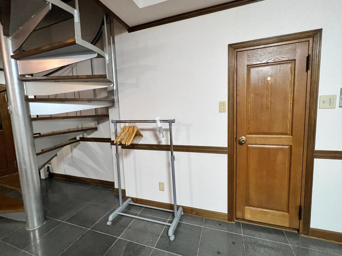Fieldnever Apartment Stay - Maisonette Family Room Fukuoka  Dış mekan fotoğraf